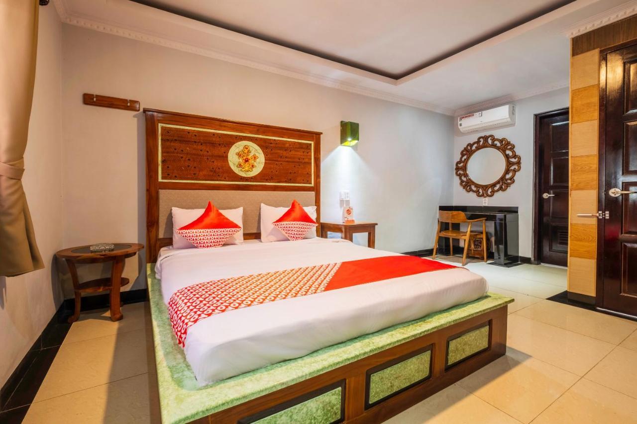 Capital O 2622 Hotel Karasak Santun Bandung Esterno foto